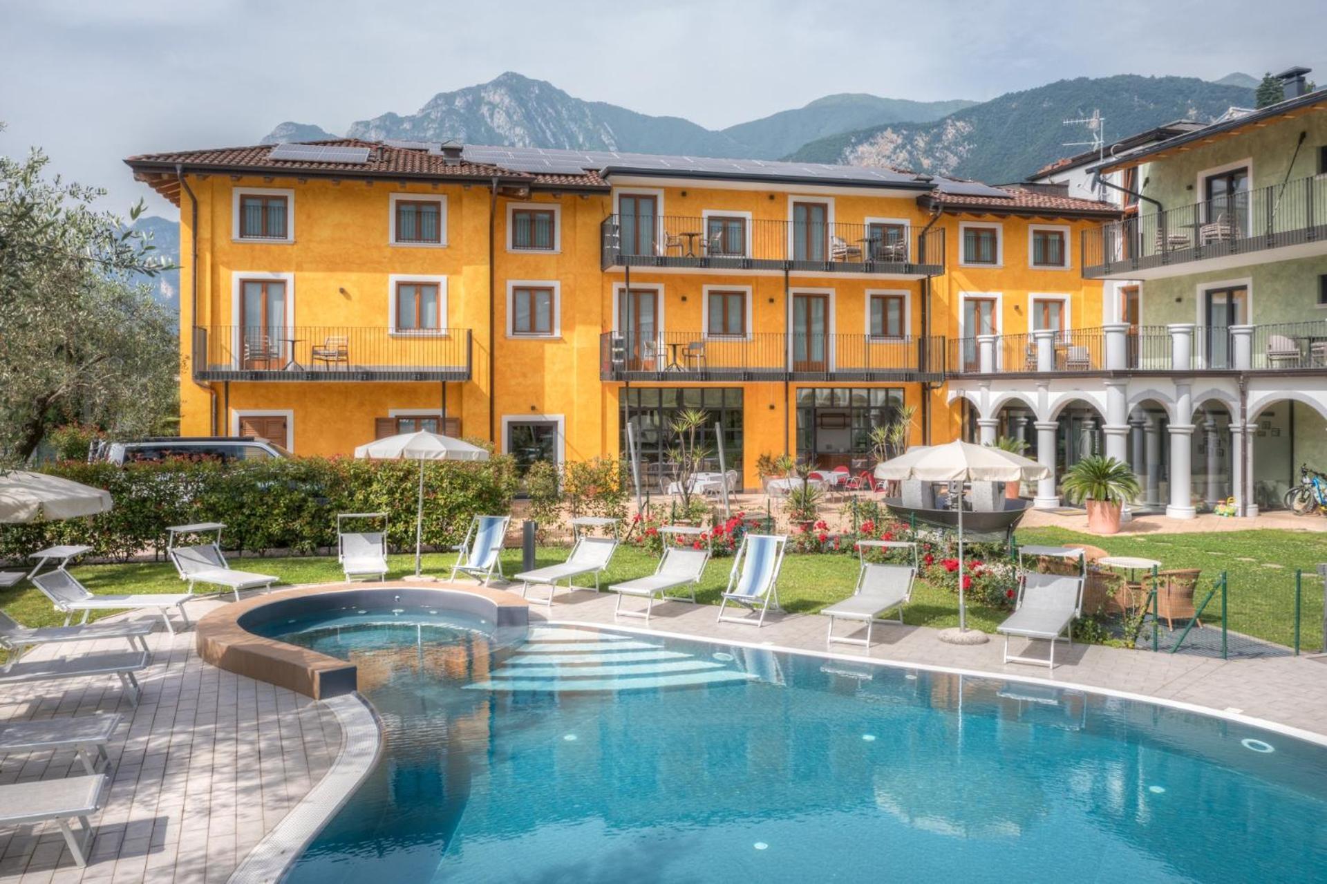 Residence Al Frantoio Арко Екстер'єр фото